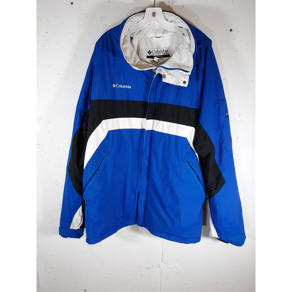 Columbia sports wear company 2XT men's wind breaker/winter jacket (with hood)